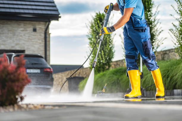 Best Driveway Pressure Washing  in Castle Dale, UT